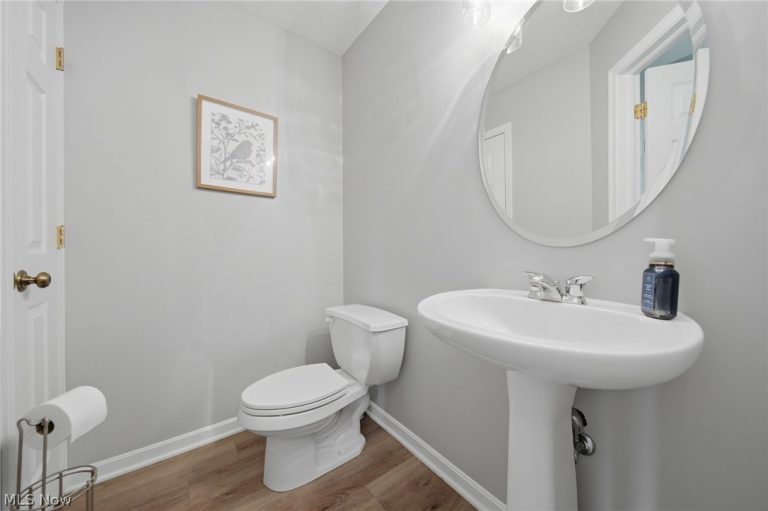 2291 Salem Street, Uniontown, OH - Photo 3