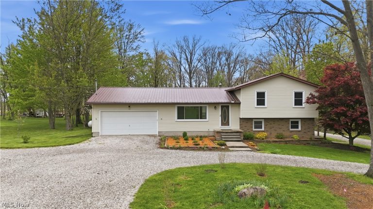 203 Timmerman Road, Mansfield, OH - Photo 2