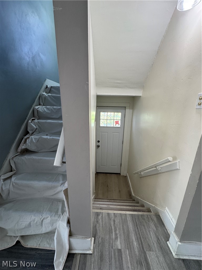9508 Empire Avenue, Cleveland, OH - Photo 8