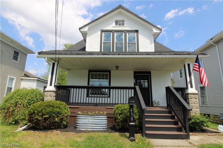 430 Vine Street, Fremont, OH - Photo 2