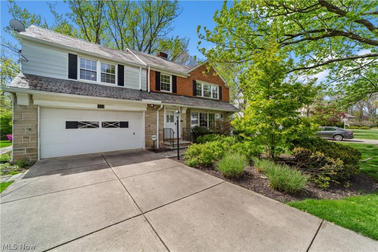 2058 Temblethurst Road, South Euclid, OH, 44121