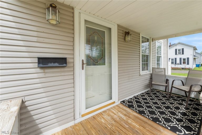 2906 Lincoln Way, Massillon, OH - Photo 4