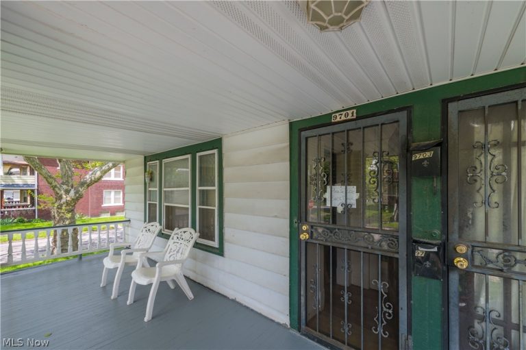 9701 Parkview Avenue, Cleveland, OH - Photo 5
