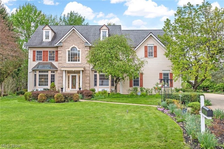 6170 Nicholson Drive, Hudson, OH, 44236