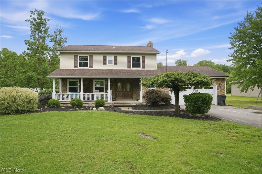 2697 Newton Tomlinson, Newton Falls, OH
