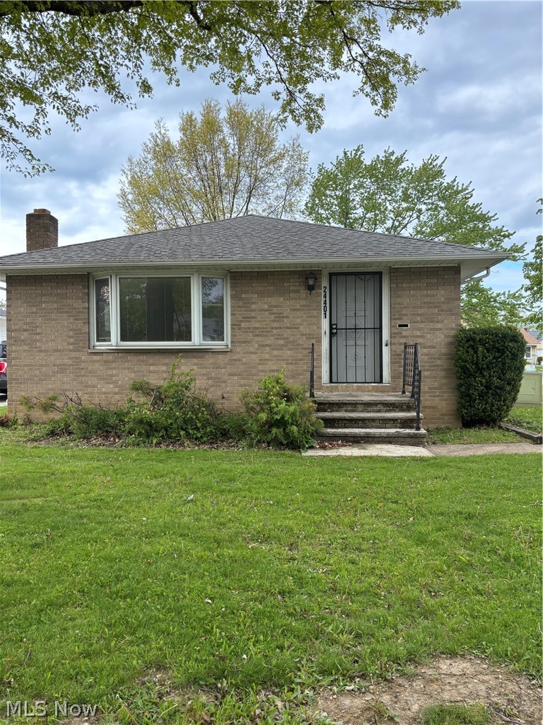 24401 Russell Avenue, Euclid, OH, 44123