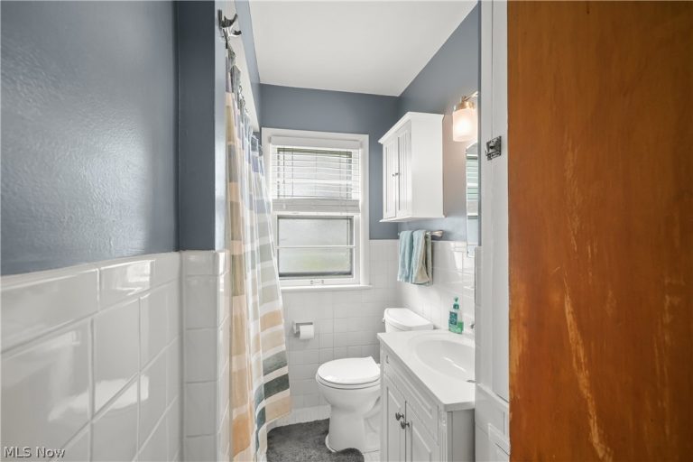 14902 James Avenue, Maple Heights, OH - Photo 8