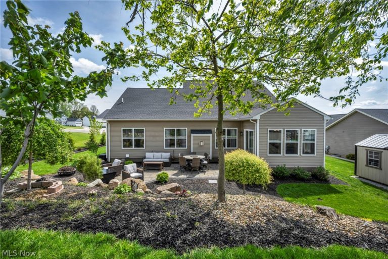 2488 Carlene Avenue, Massillon, OH - Photo 8