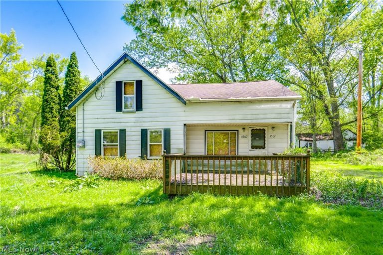 4567 Lenty Road, Barberton, OH - Photo 2