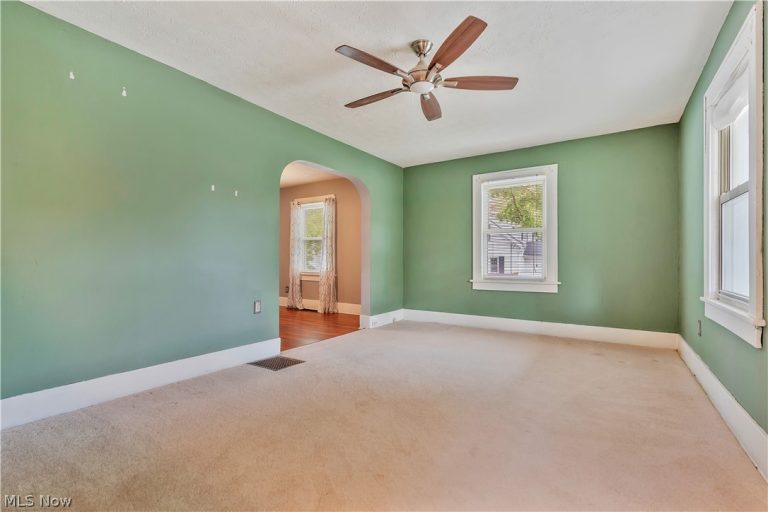 198 Stratford Avenue, Wadsworth, OH - Photo 6