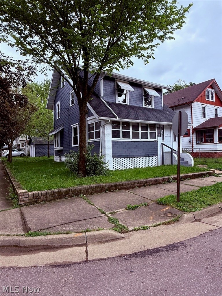 2183 25th Street, Akron, OH - Photo 2