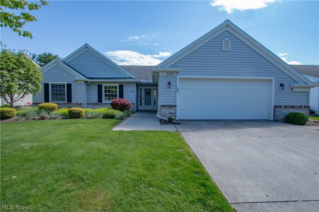 2202 Westwind Drive, Sandusky, OH
