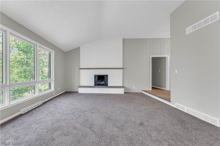 1183 Romayne Drive, Akron, OH - Photo 8