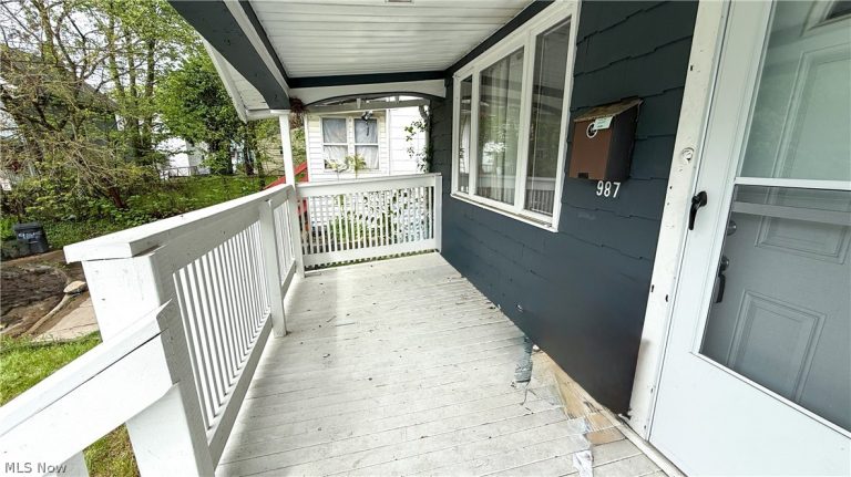 987 Boone Street, Akron, OH - Photo 6