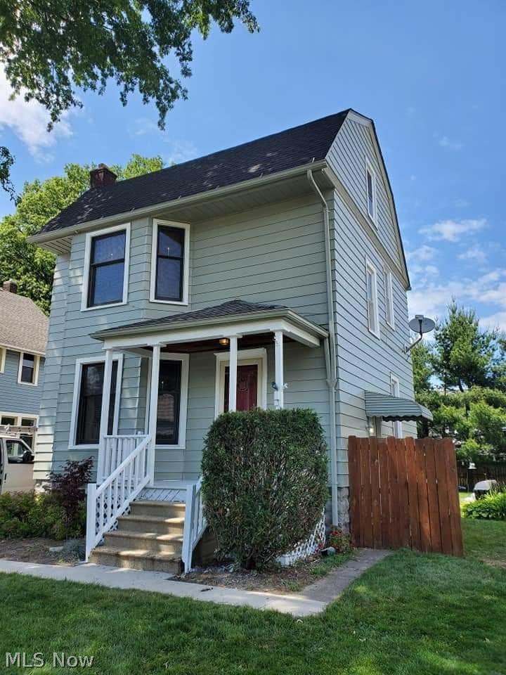 128 Harvard Avenue, Elyria, OH - Photo 2