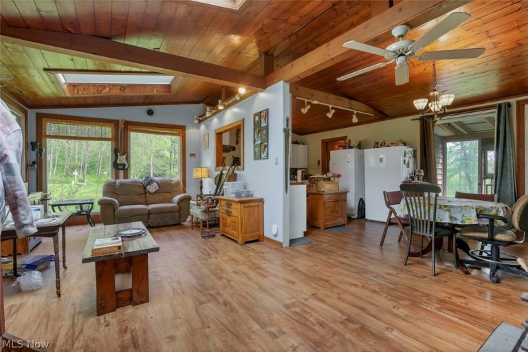 6879 Beard Price Road, Glouster, OH - Photo 3