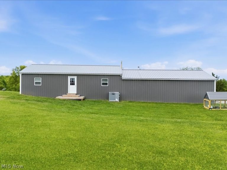 279 Perkins Lane, Washington, WV, 26101