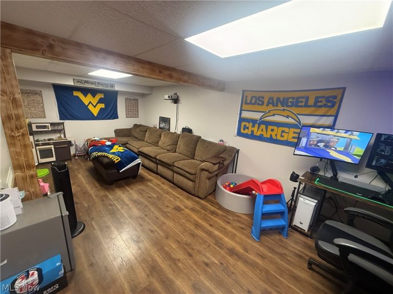 2417 Valley Road, Parkersburg, WV - Photo 8