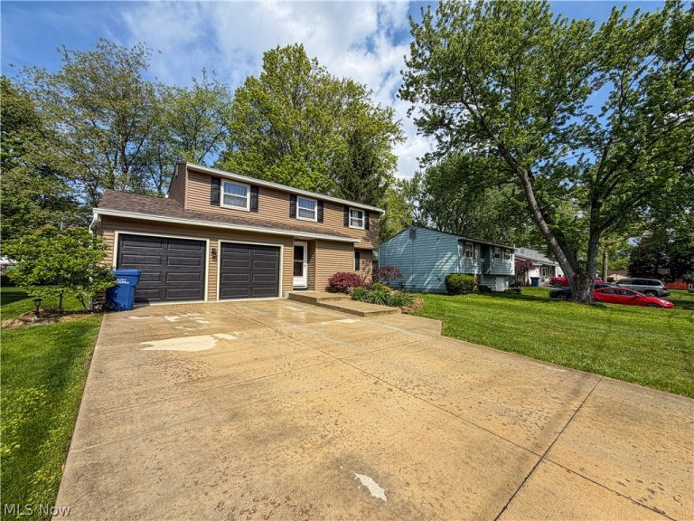 724 Indiana Avenue, McDonald, OH - Photo 2