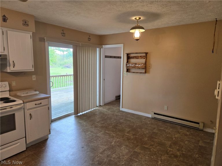 5401 Maple Avenue, Geneva, OH - Photo 4