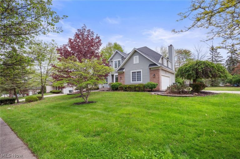 4715 Hilary Circle, Stow, OH - Photo 3