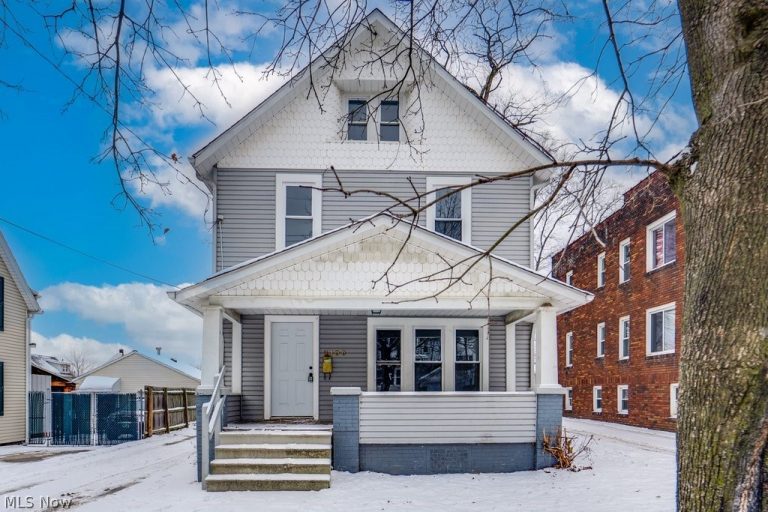 2100 12th Street, Akron, OH, 44314