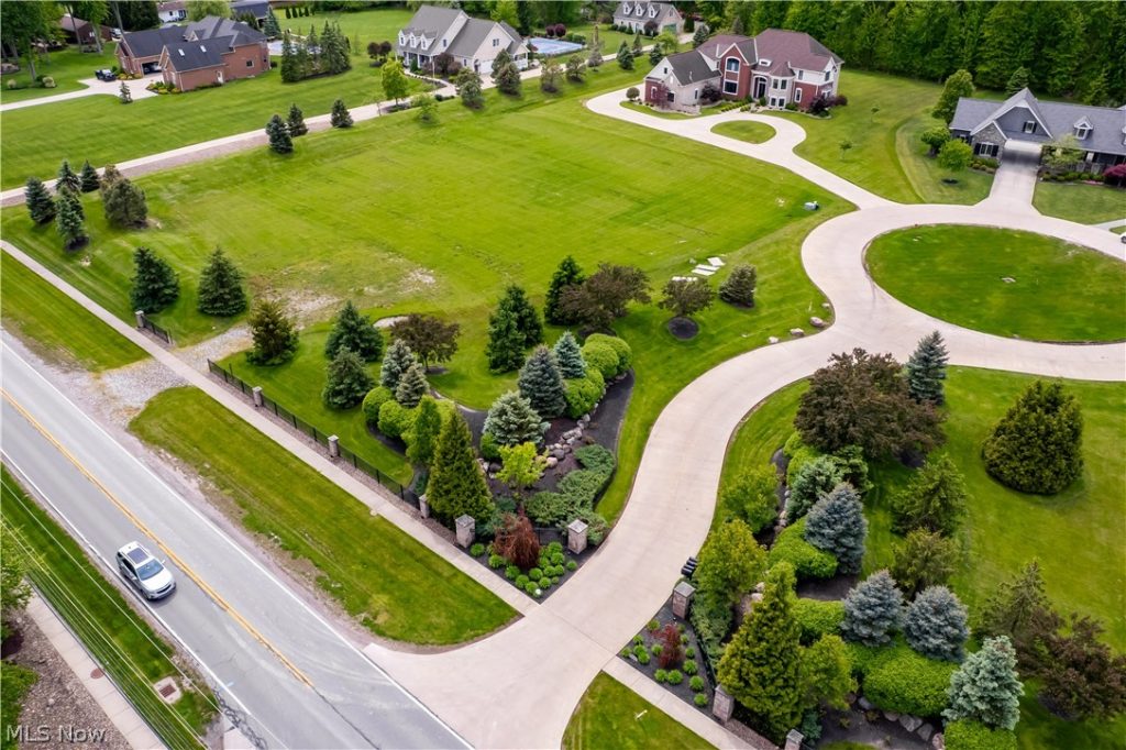 3602 Nagel Road, Avon, OH