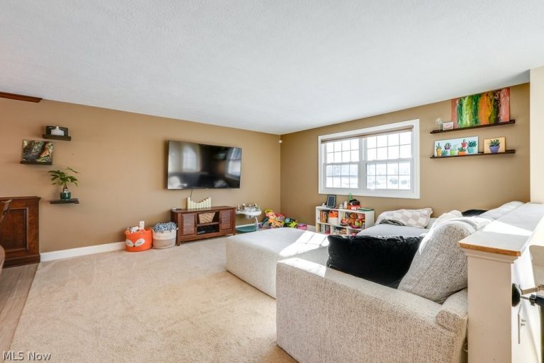 6753 Lake Cable Avenue, Lehigh Twp, OH - Photo 2