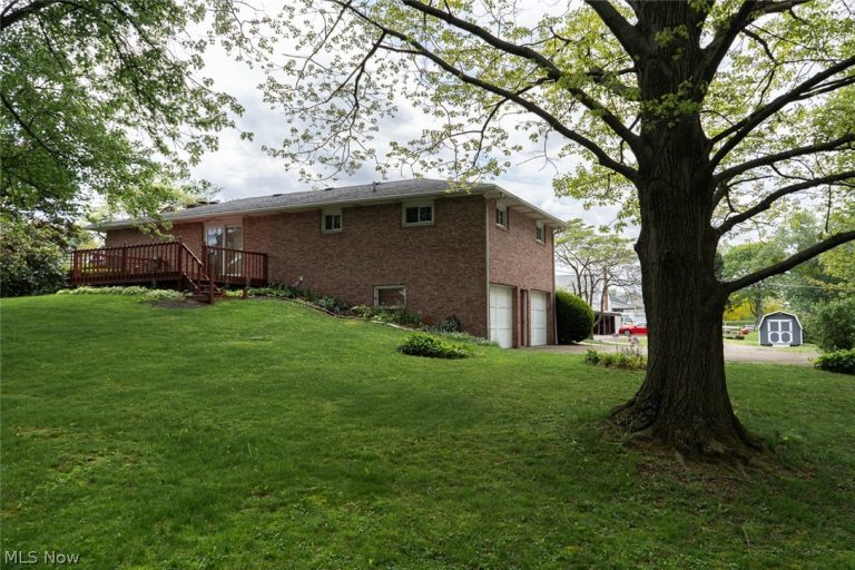 325 Faircrest Street, Canton, OH - Photo 5