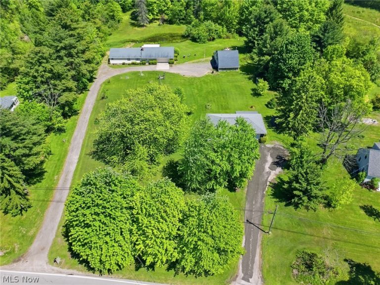 3670 Austinburg Road, Ashtabula, OH - Photo 6