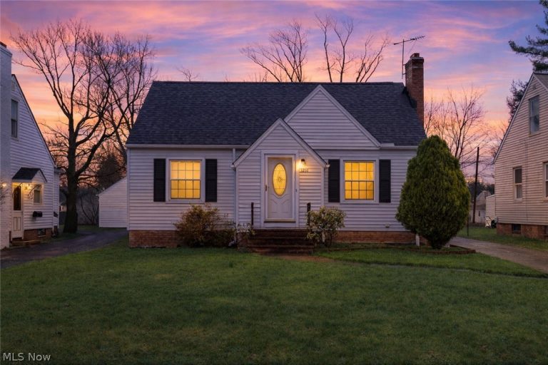 1211 Sunset Road, Mayfield Heights, OH, 44124