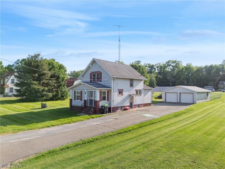 13638 Morgan Street, Alliance, OH - Photo 3