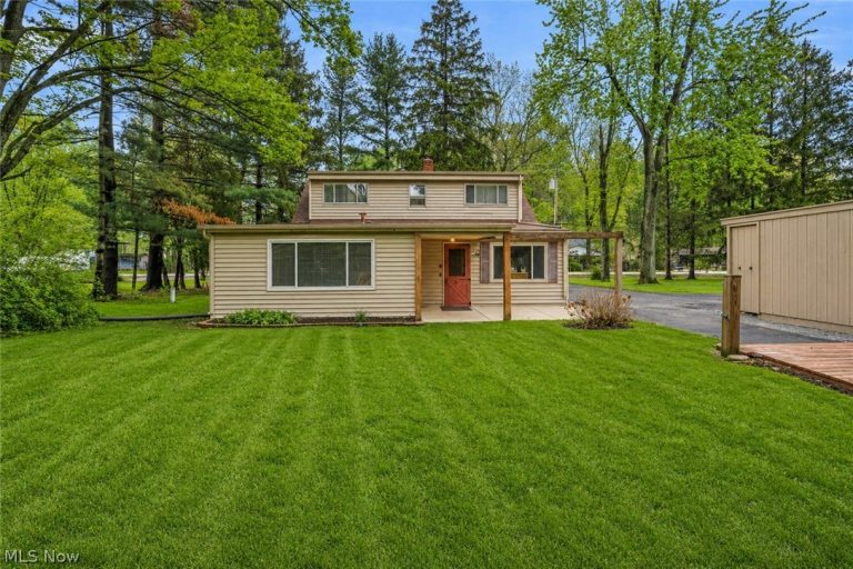 5026 Lear Nagle Road, North Ridgeville, OH - Photo 2