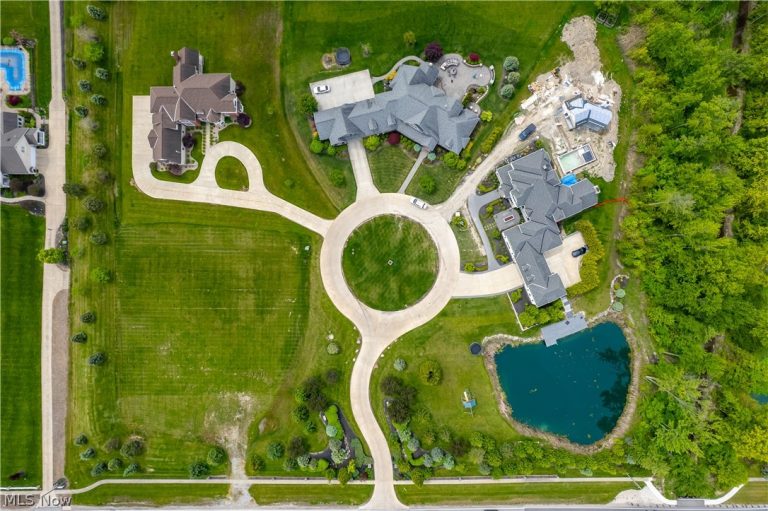3602 Nagel Road, Avon, OH - Photo 6