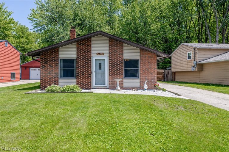 6243 Rosebelle Avenue, North Ridgeville, OH, 44039
