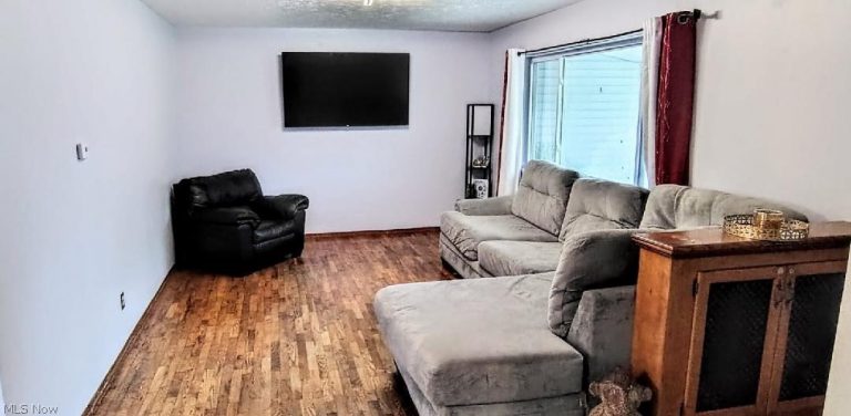 3805 Northern Street, Canton, OH - Photo 2