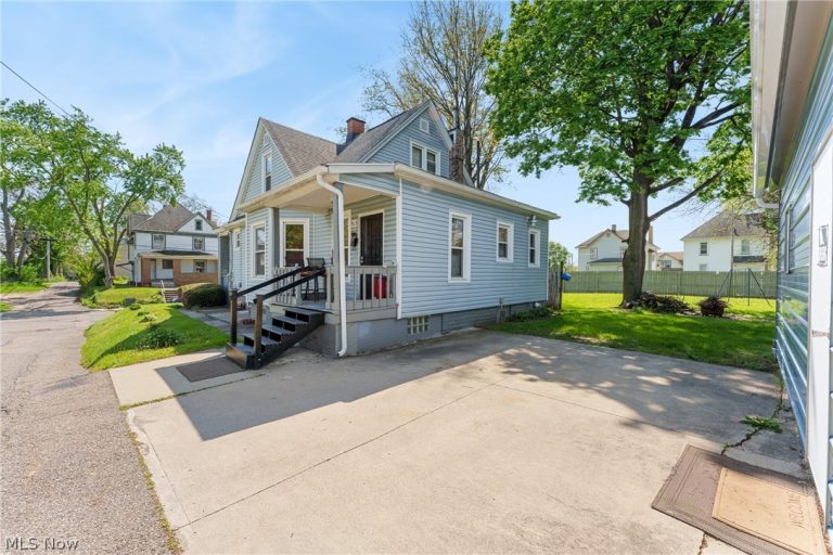 913 7th Street, Canton, OH - Photo 6