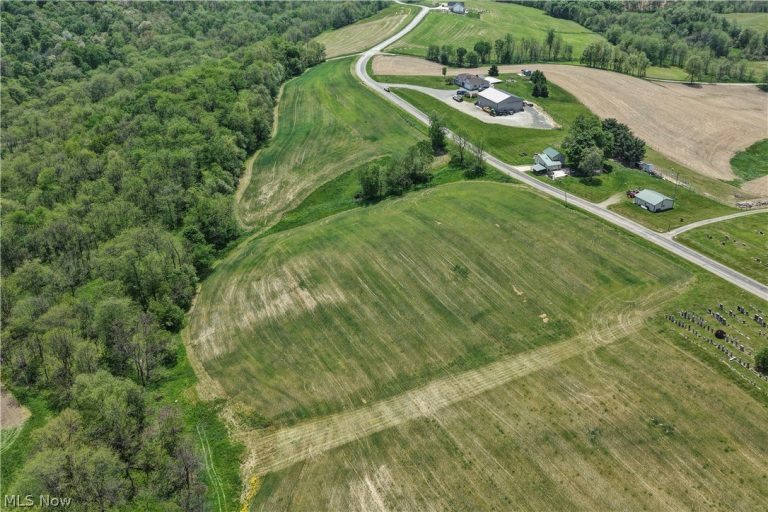 Renner Road, Fresno, OH - Photo 6