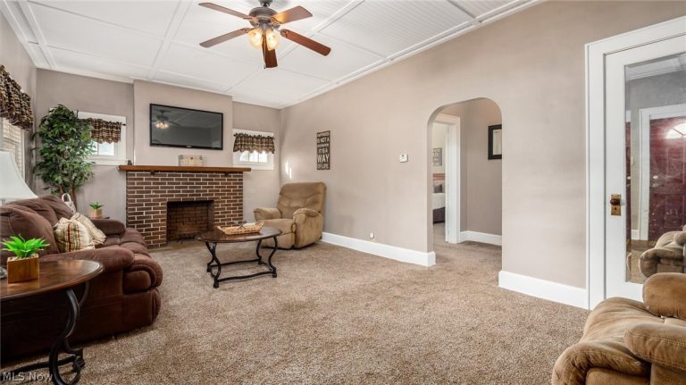 401 9th Street, Cambridge, OH - Photo 3