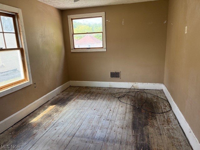 1023 Pearl Street, Martins Ferry, OH - Photo 8