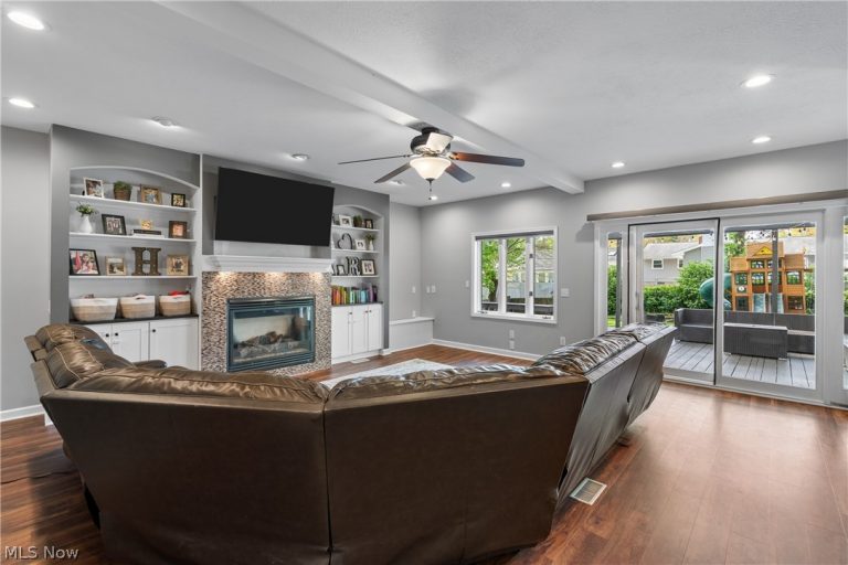 134 Bonnett Street, North Canton, OH - Photo 4