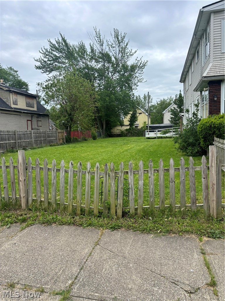 12906 Griffing Avenue, Cleveland, OH - Photo 3