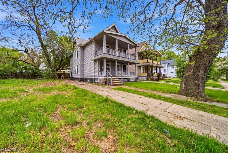 10022 Adams Avenue, Cleveland, OH - Photo 3