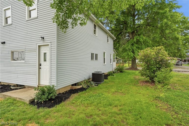 113 Washington St, Elizabeth, WV - Photo 4