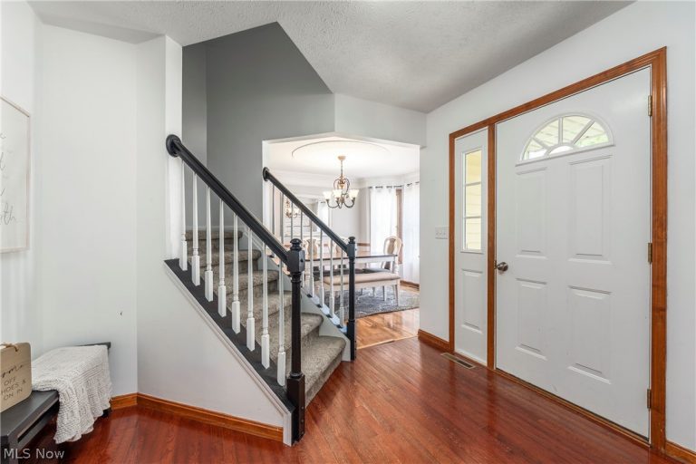 3752 Sandlewood Drive, Brunswick, OH - Photo 3