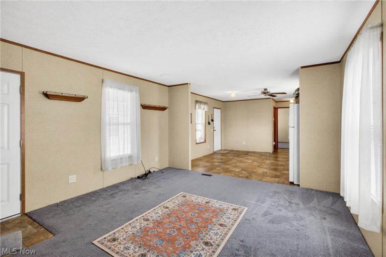 9525 Woodworth Road #A19, North Lima, OH - Photo 4
