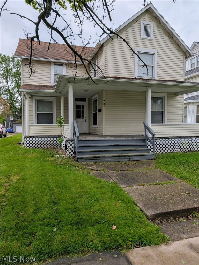 225 Ohio Avenue, Sebring, OH - Photo 2