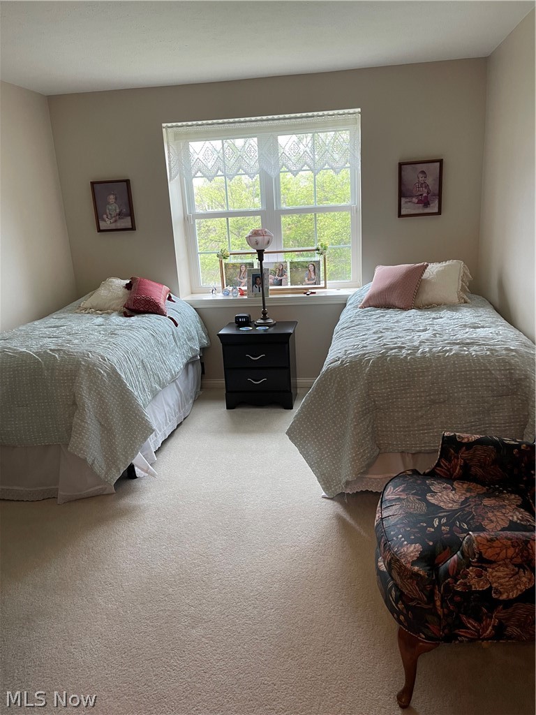 8471 Waterside Drive, Sagamore Hills, OH - Photo 4