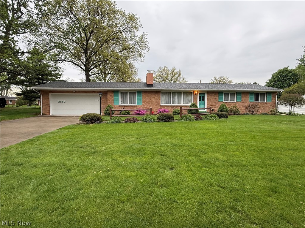 2552 Applegrove Street, North Canton, OH