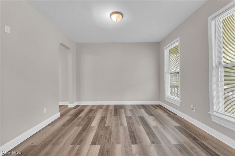 2344 86th Street, Cleveland, OH - Photo 5